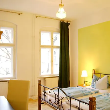 Apartment House Simon-dach Berlin