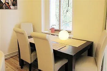 Apartment House Simon-dach